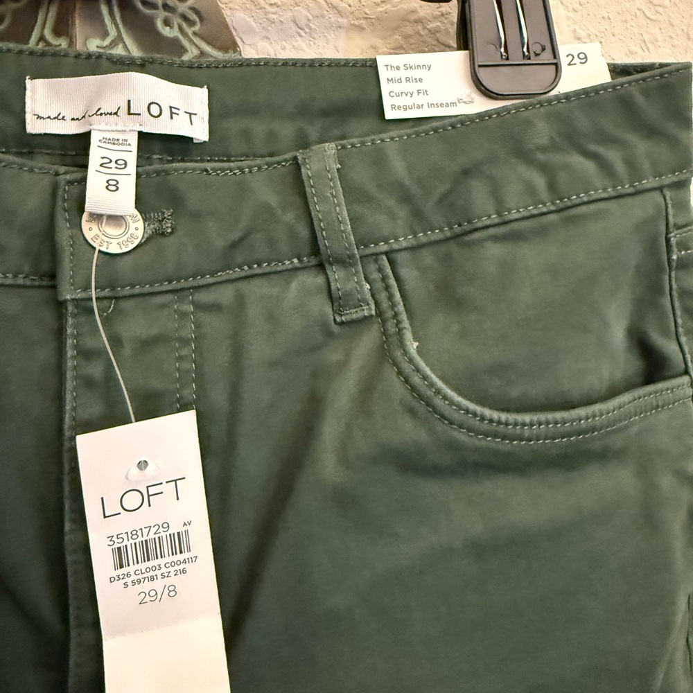 NWT LOFT Dark Green Straight Leg Pants - Picture 3 of 3